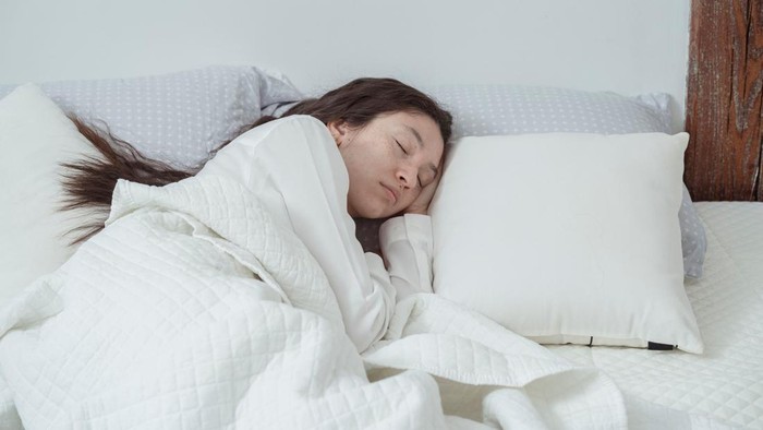Mengapa Tetap Mengantuk Meski Sudah Tidur Semalaman