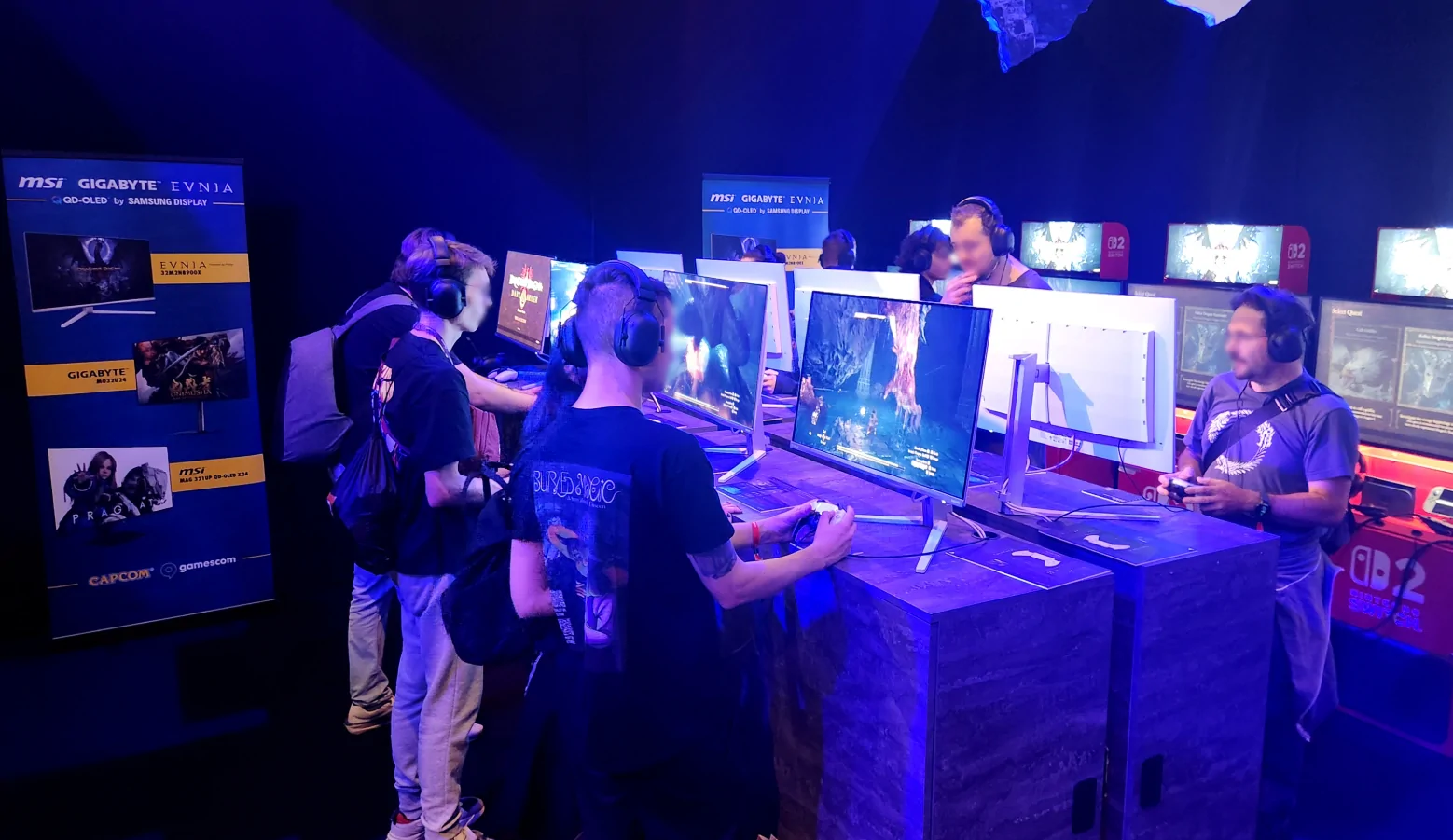 Panel QD-OLED 24,5 Inci Samsung: Senjata Baru Gamer Kompetitif