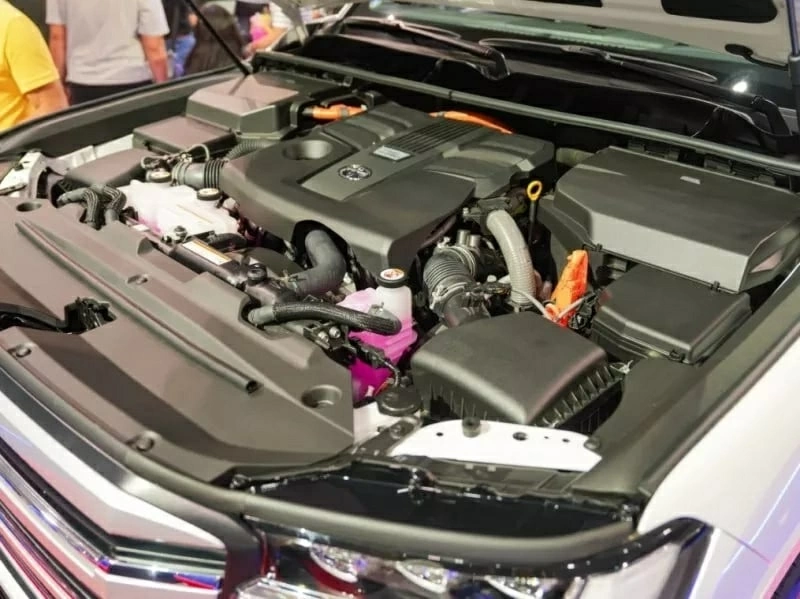 Toyota Land Cruiser 300: Mesin Baru, Karakter Lama yang Diuji