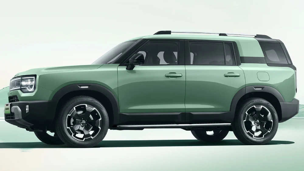 Chery Tiggo 8 CSH vs Innova Zenix Hybrid: Pilih Mana?