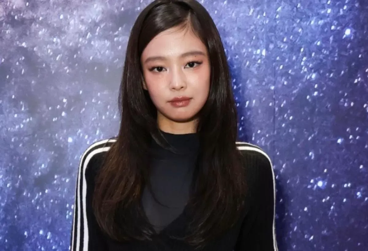 Jennie x Adidas Superstar Square Ballet: Saat Sneaker Klasik Menyentuh Dunia Balletcore