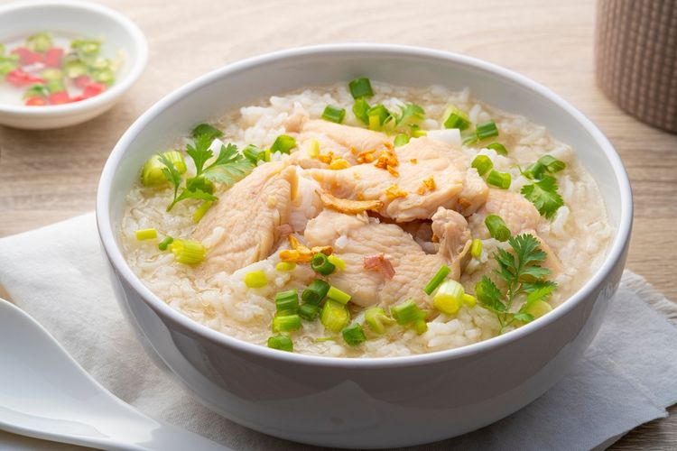 Bubur Ayam Terenak Dunia: Momentum Emas bagi Warung Lokal