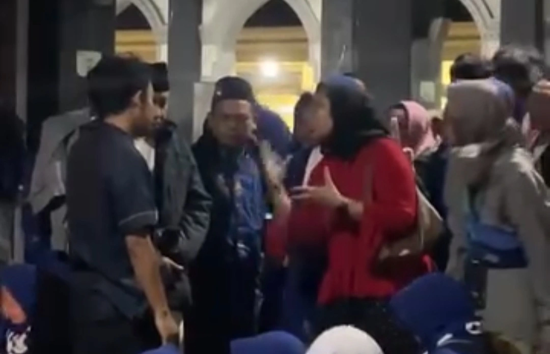 Biaya Tambahan Umrah Menjelang Berangkat: Waspadai dan Lindungi Hak Anda
