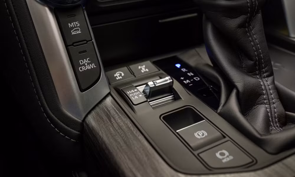 Toyota Land Cruiser 300: V6 Hilang, Hybrid dan Diesel Masuk