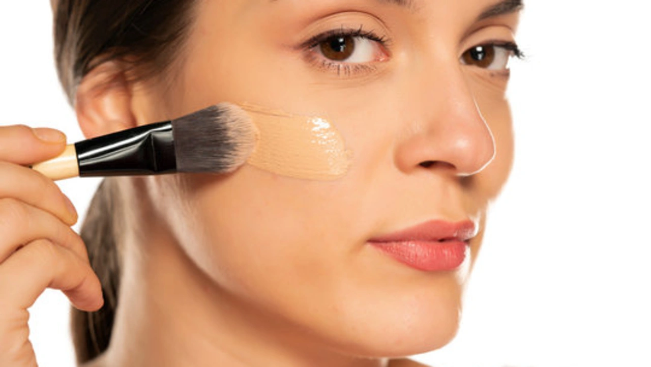Foundation Tahan Keringat untuk Aktivitas Tinggi Sepanjang Hari
