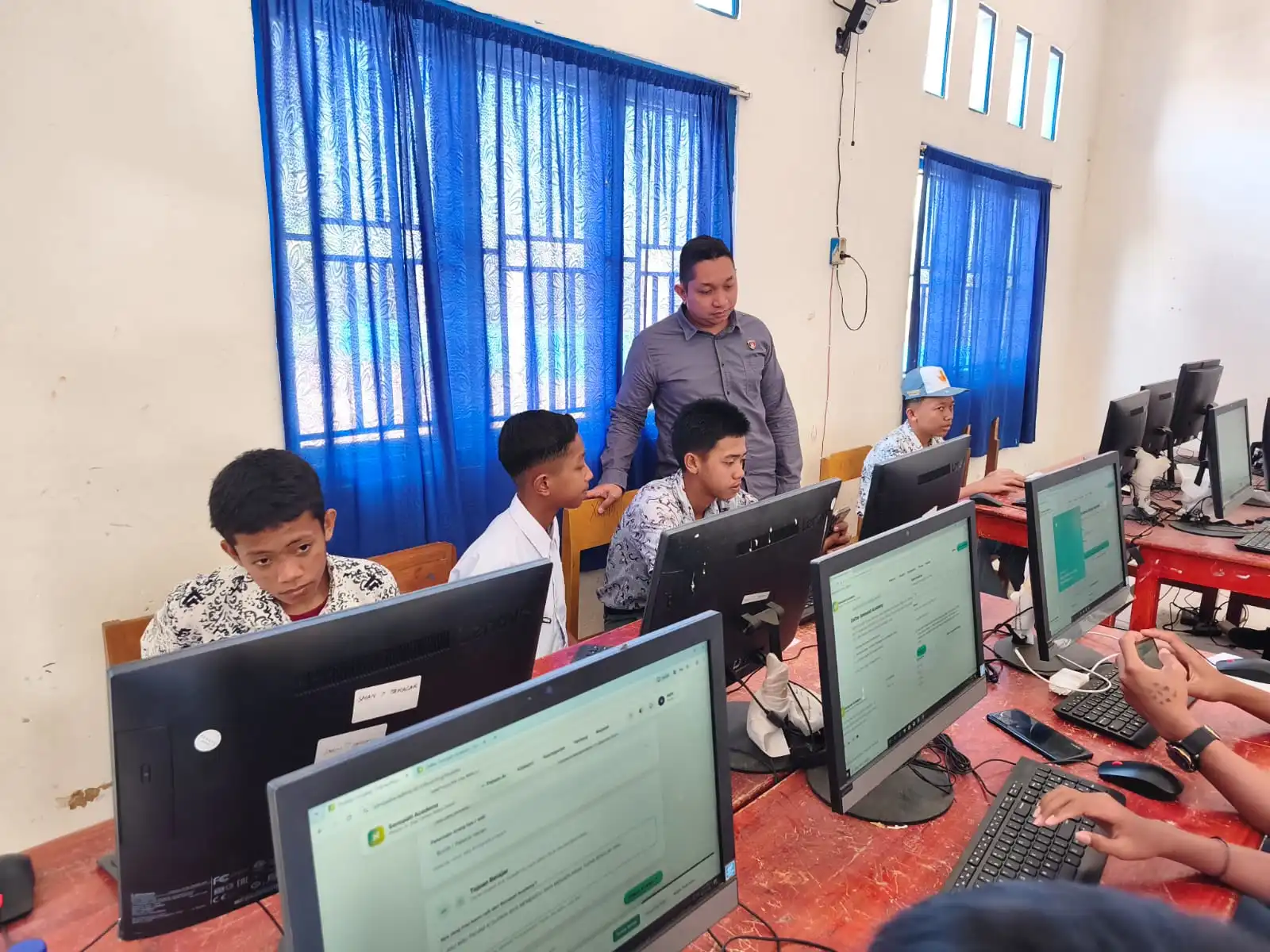 Kepolisian Masuki Kelas: Mencetak Generasi Digital Cerdas dan Tahan Serangan Siber