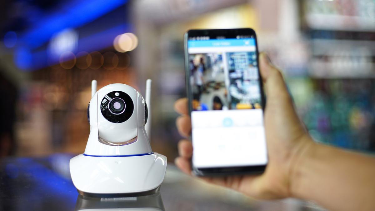Teknologi AI LED untuk Deteksi Kamera Tersembunyi dalam Hitungan Detik