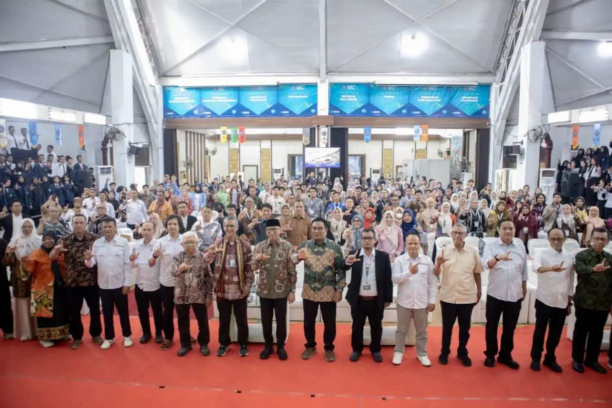 Dari Produksi ke Industri: Hilirisasi Komoditas Lampung dan Peluang Petani Muda