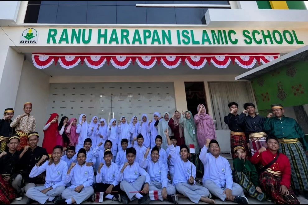 Membangun Kemitraan Sekolah-Keluarga untuk Tumbuh Kembang Anak Optimal