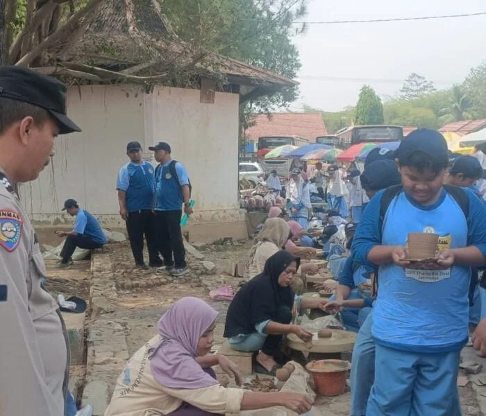 Desa Gerabah Tradisional Jadi Kelas Terbuka Bagi Generasi Muda
