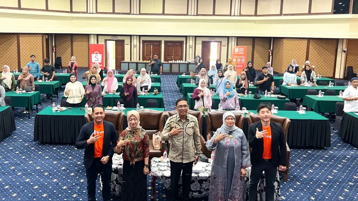 Dari Offline ke Platform Digital: Gen Matic Memberdayakan Usaha Kreatif Daerah