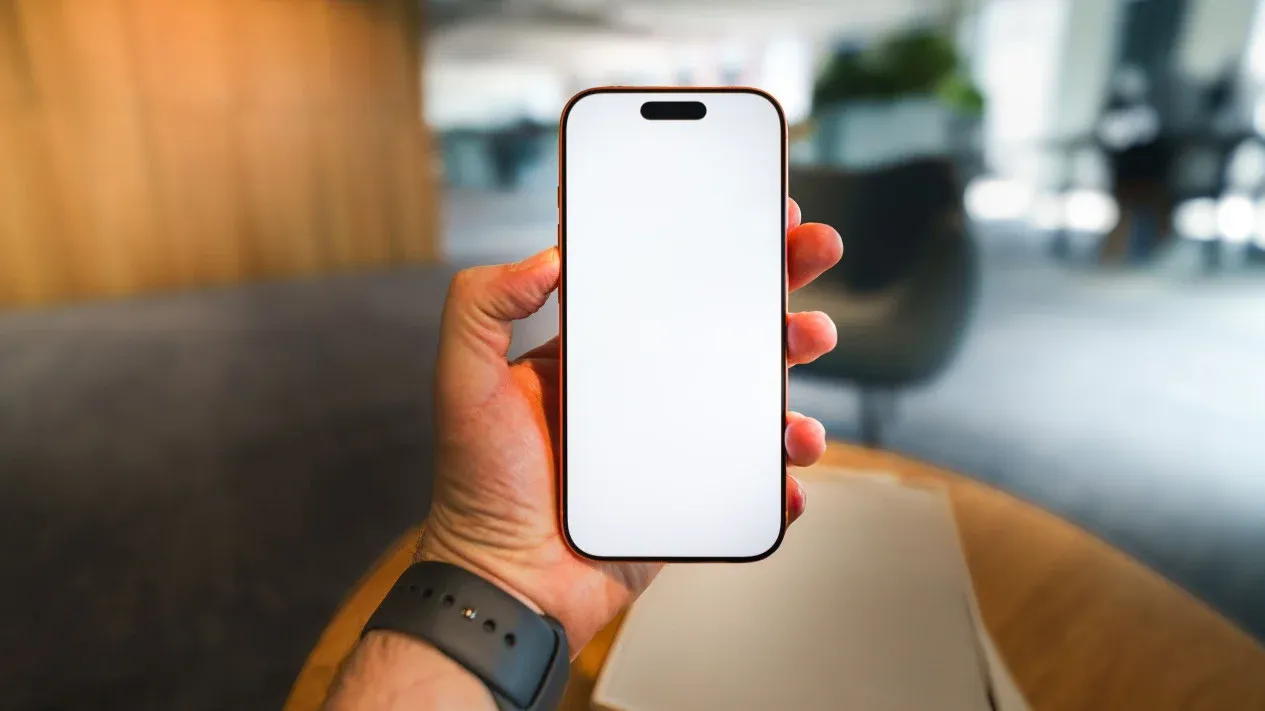Beli Smartphone Sekarang atau Tunggu Harga Turun?