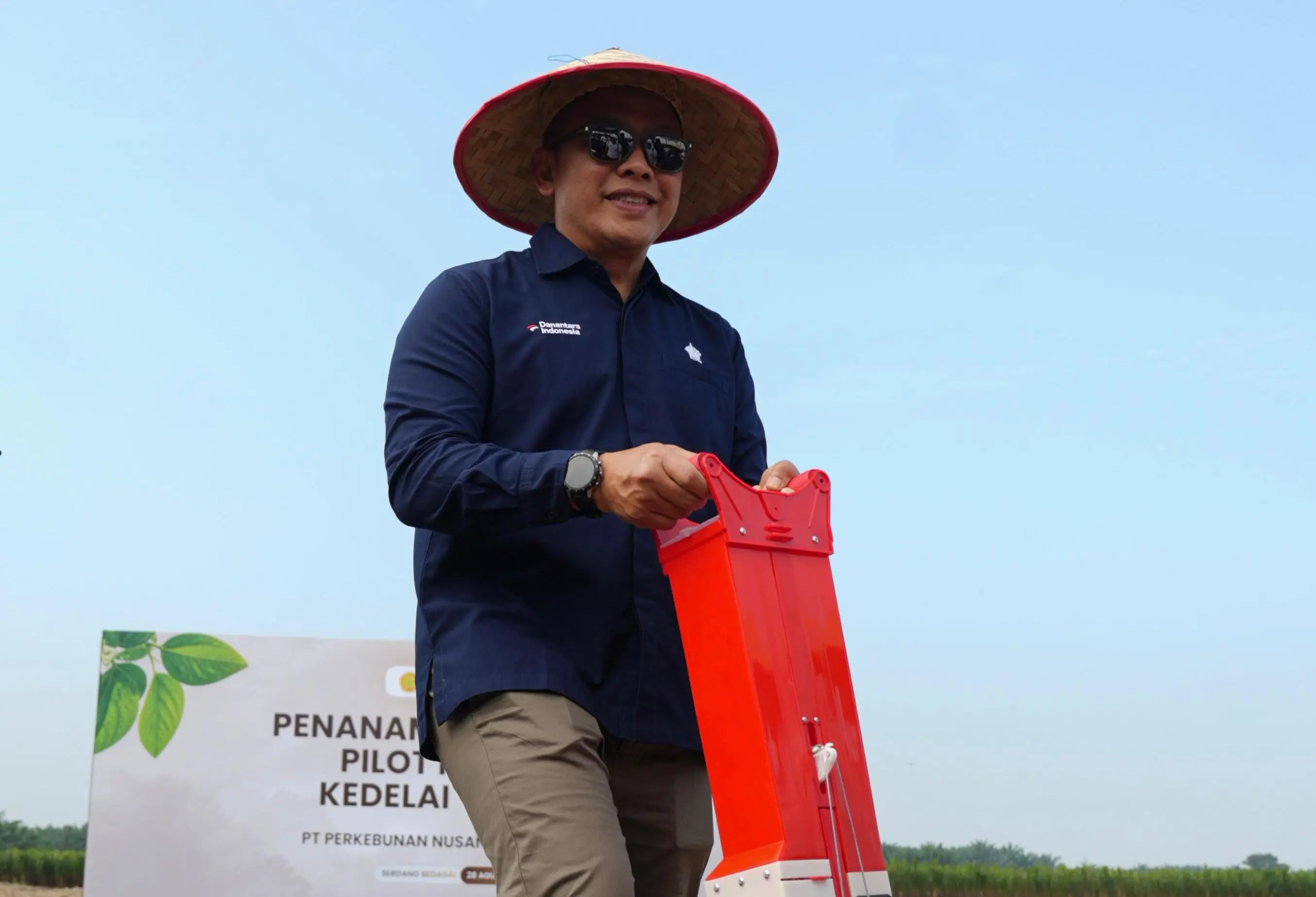 Petani Sawit Rakyat Raup Pendapatan Ganda dari Lahan Replanting