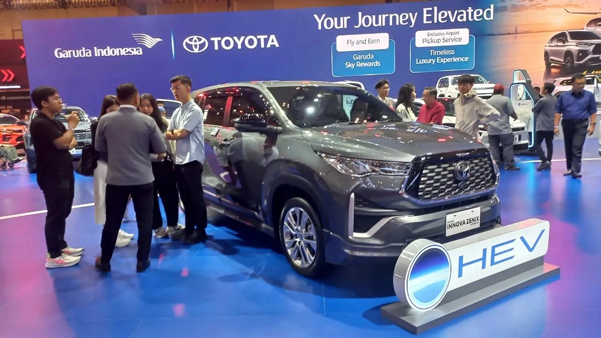 Perbandingan Biaya dan Jadwal Perawatan Mobil Listrik vs Hybrid