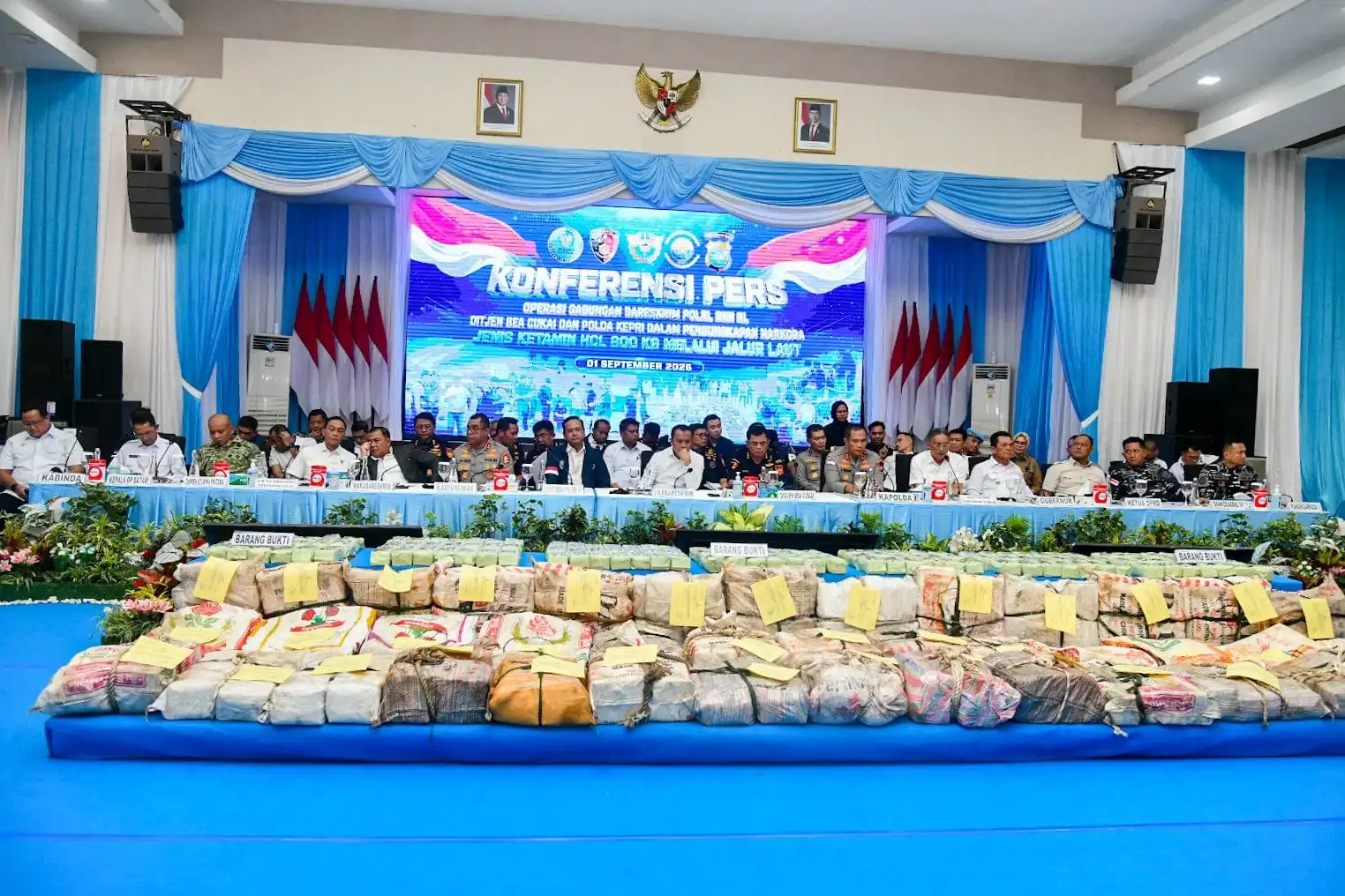 Operasi Gabungan Bongkar Jaringan Penyelundupan Ketamin di Perairan Natuna