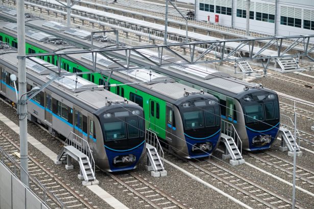 Bandingkan Sleeper Bus, Kereta, dan Pesawat untuk Perjalanan Jauh