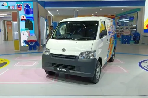 Daihatsu Gran Max Makin Perkasa di Pasar Kendaraan Niaga Ringan