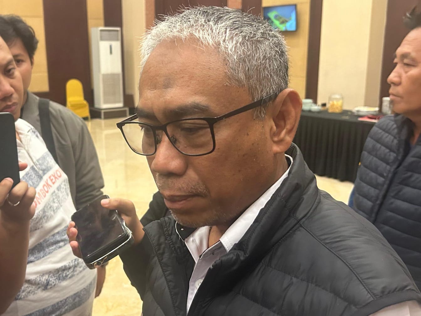 Sungai Kapuas dan Mahakam Lumpuh: Alarm Serius bagi Logistik Pedalaman