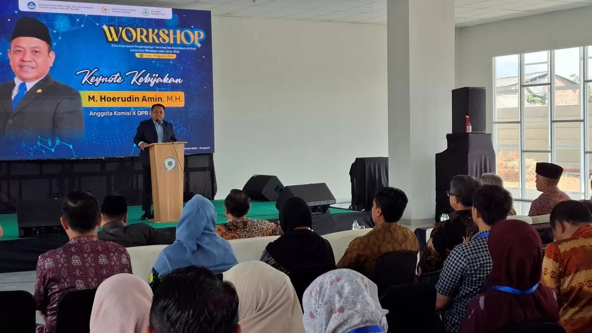 99% Anak Muda Butuh Praktik AI, Kampus Masih Sibuk Teori