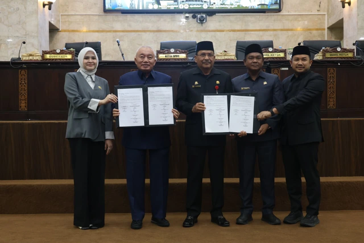DPRD Setujui Perubahan APBD dan Pajak-Retribusi: Arah Baru Pembangunan Kalsel