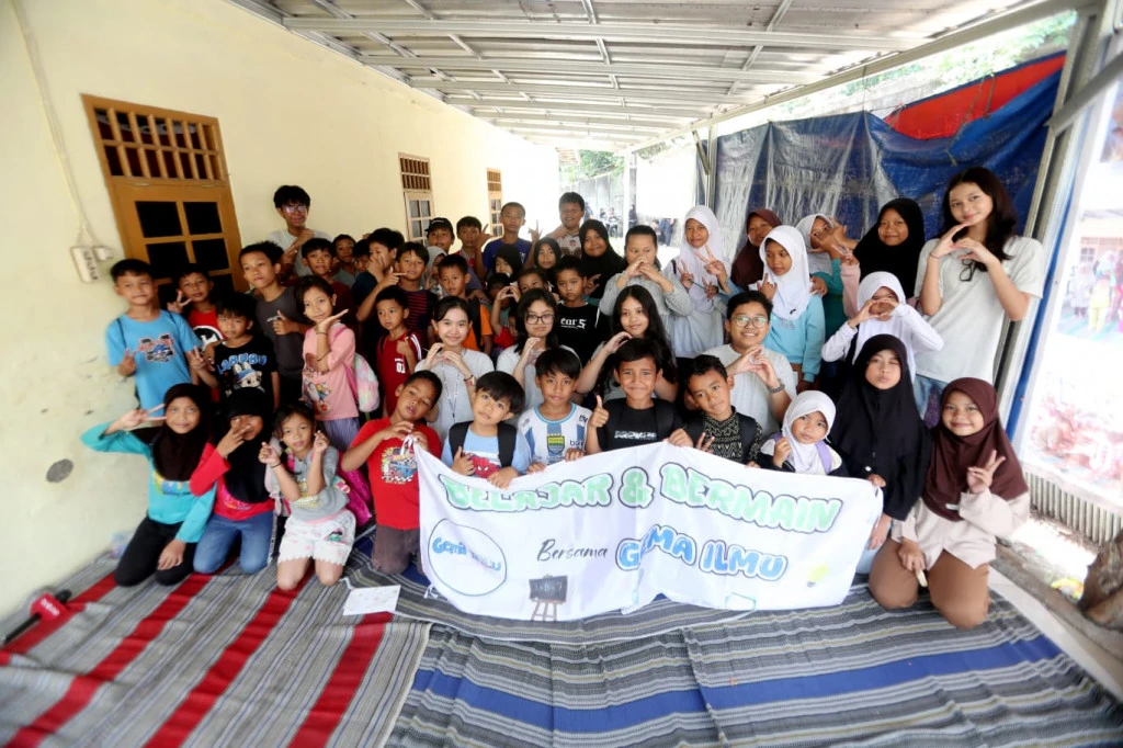 Gerakan Relawan Buka Akses Bahasa Inggris Gratis untuk Anak