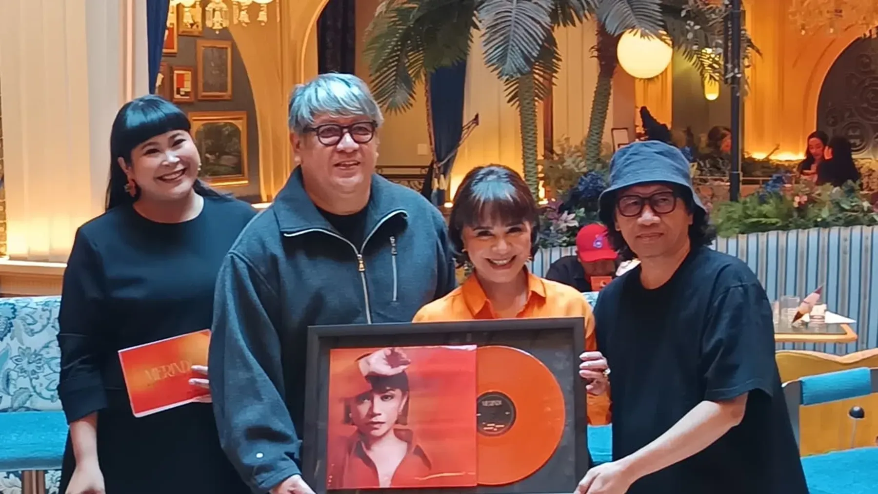 Legenda Musik Kembali dengan EP Merindu: Eksplorasi City Pop Setelah Hiatus Panjang
