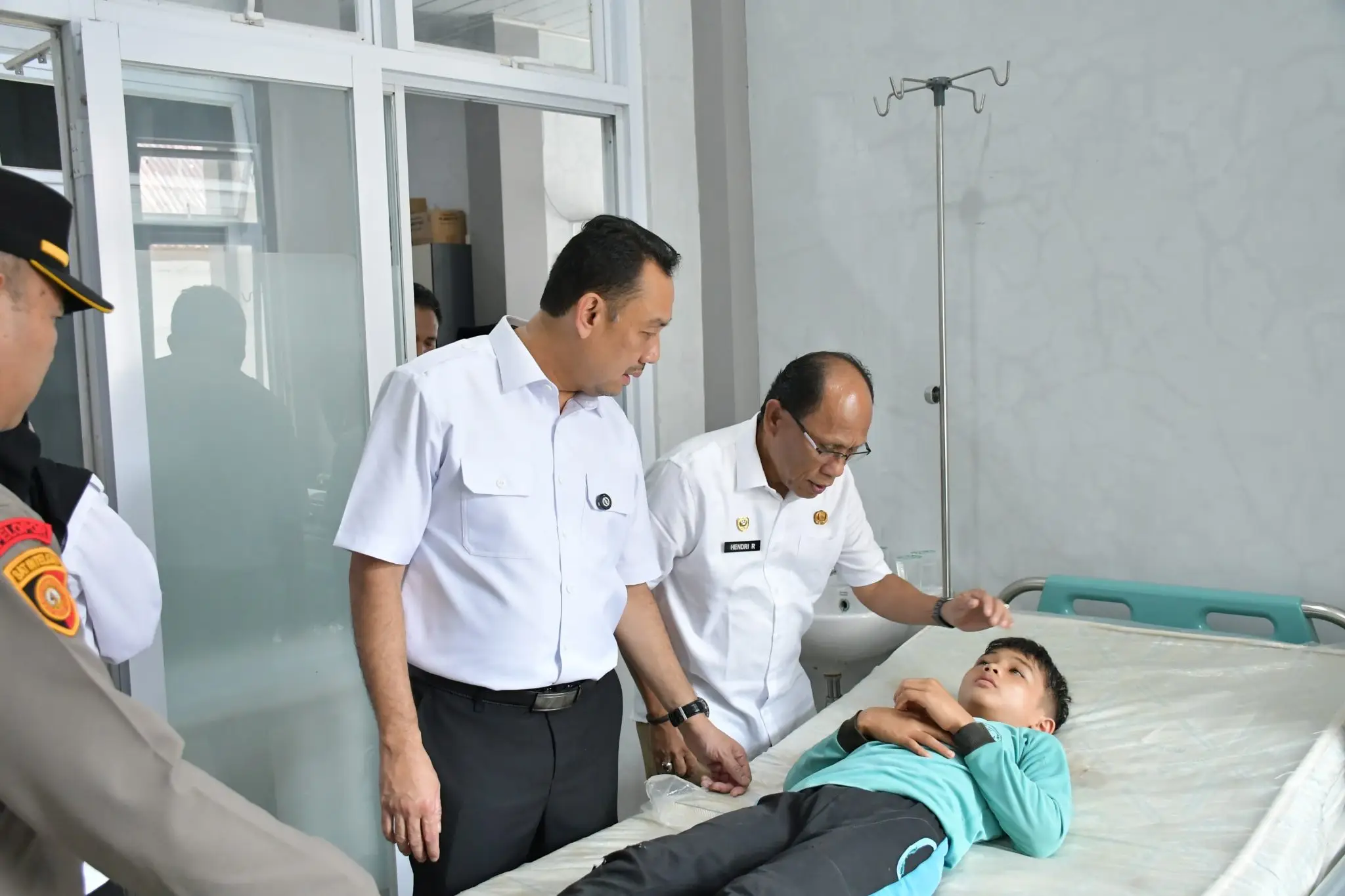 Panduan Orang Tua Mengenali Keracunan Makanan di Sekolah