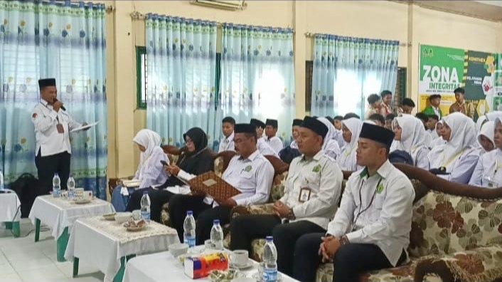 MATAMUDA: Madrasah Membangun Karakter Sejak Hari Pertama