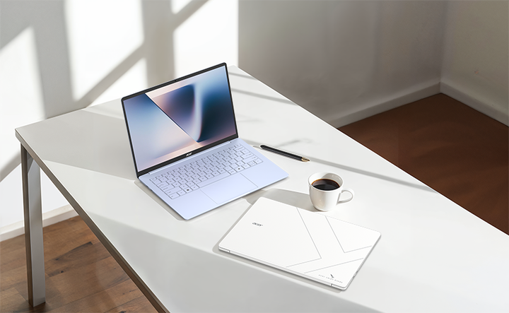 Acer Swift Blade 14: Laptop 799 Gram dengan Layar OLED 3K