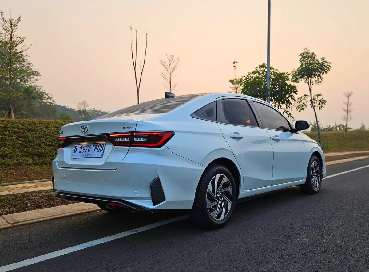 Toyota Pamerkan Trio Hybrid Anyar: Innova Zenix, Veloz, dan Yaris Cross HEV
