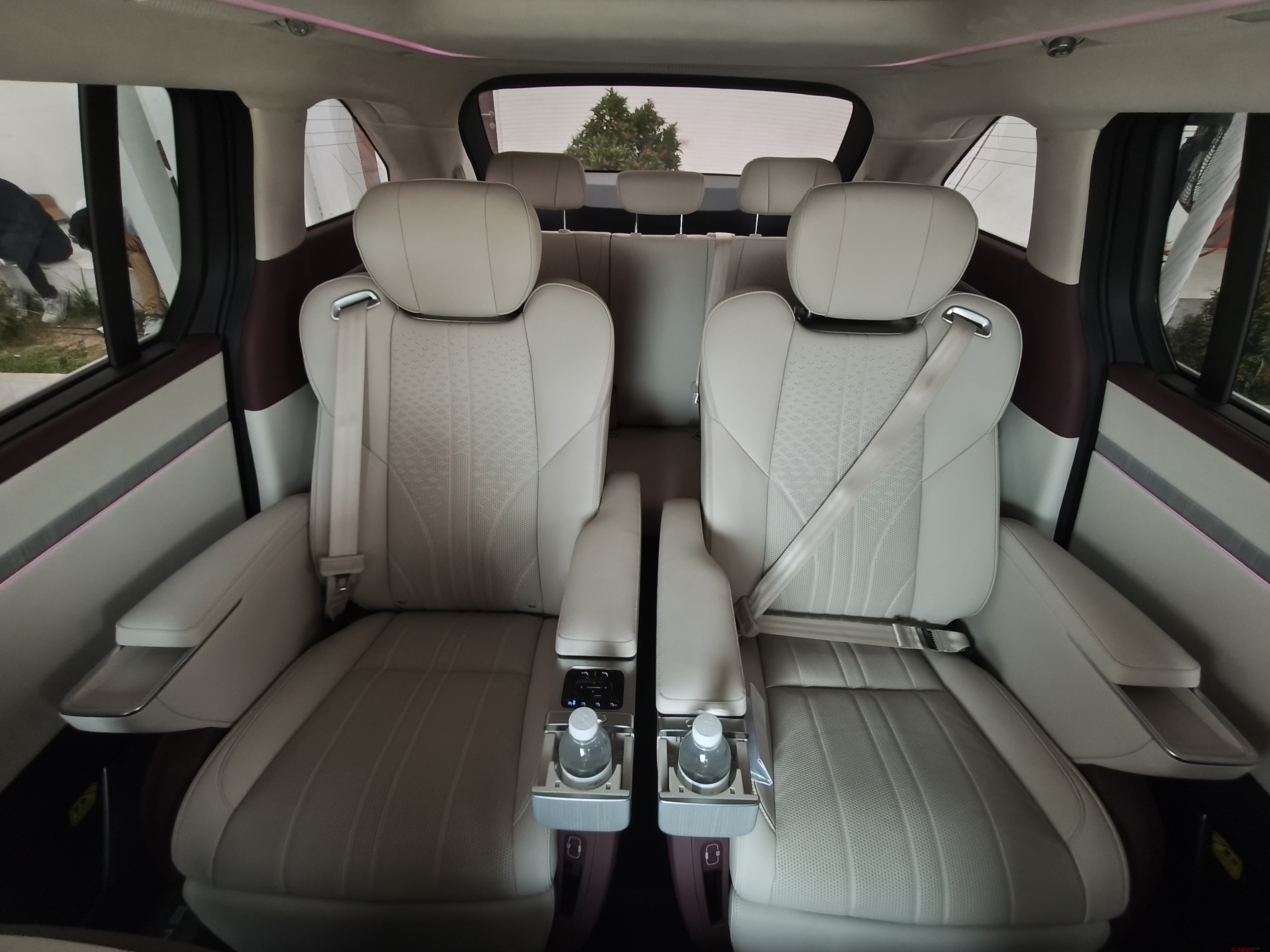 MPV Listrik Jumbo XPENG X9: Lincah Seperti Sedan