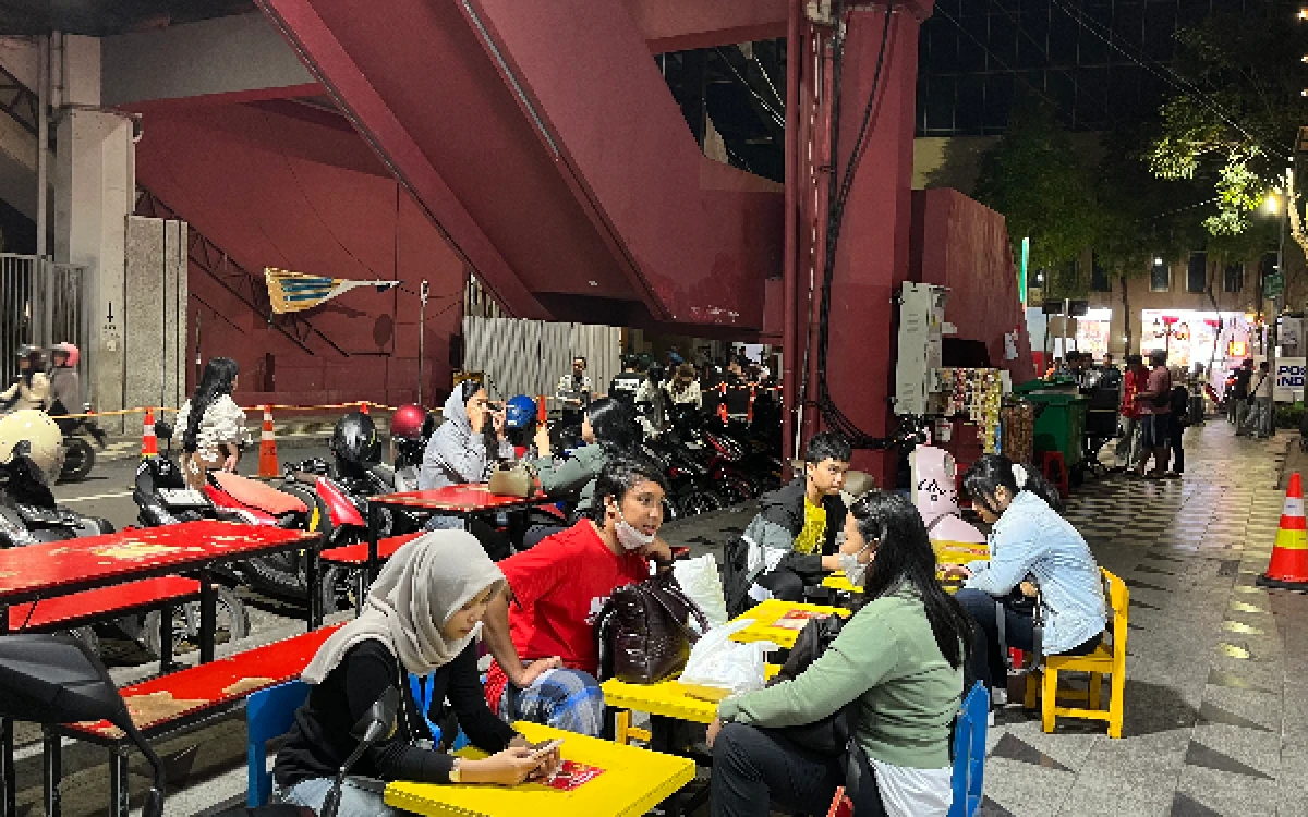Mie Ayam Wonogiri hingga Martabak Madura Surabaya