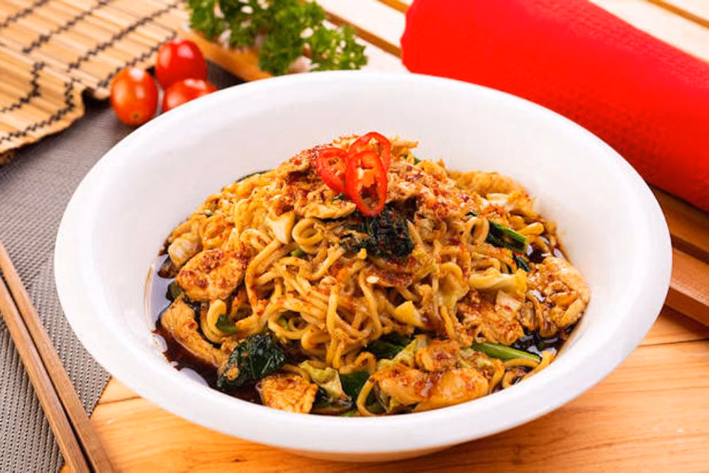 Mie Jebew, Mie Godog, dan Mie Nyemek: Tiga Wajah Hidangan Mie Tradisional