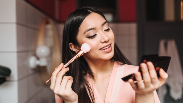 Sertifikasi Halal Kosmetik Wajib: Siapa yang Benar-Benar Siap?
