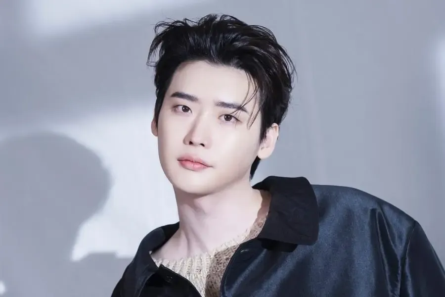 Lee Jong Suk Mundur dari Iseop's Romance: Alarm Serius untuk Jadwal Produksi Drama Kantor