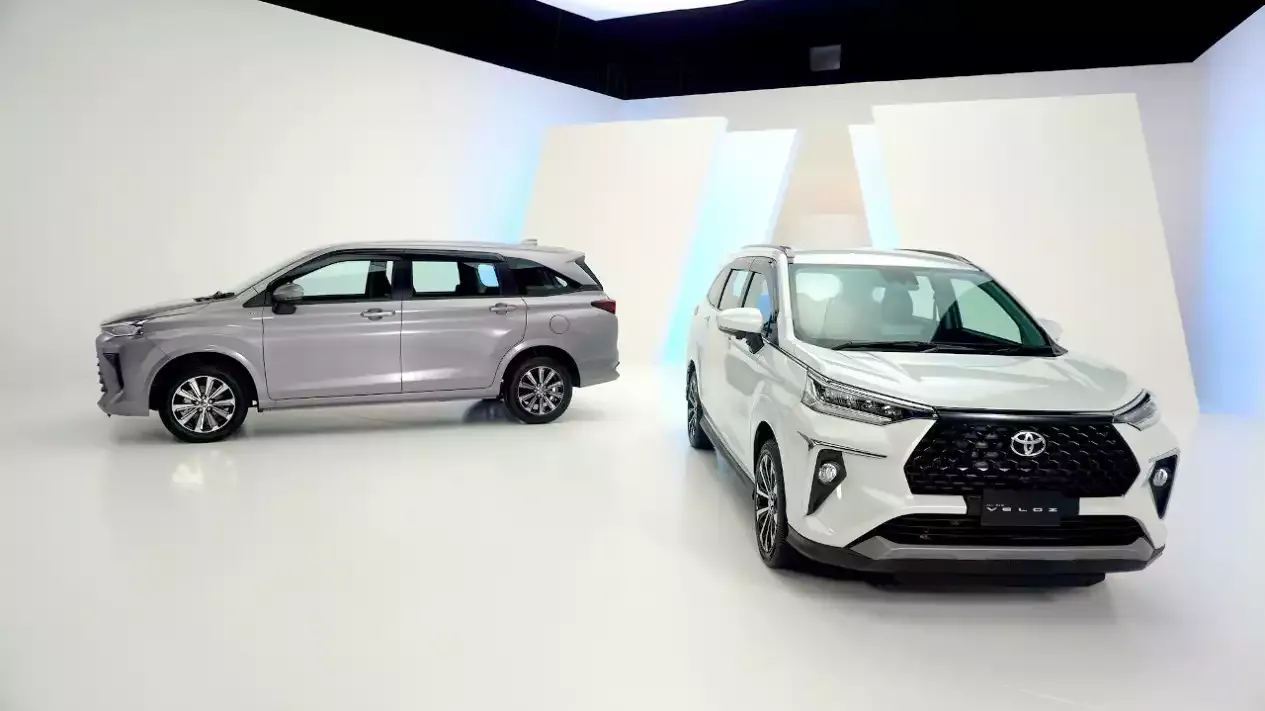 Sejarah dan Strategi Mobil Kembar: Dari Soluna ke Avanza-Xenia