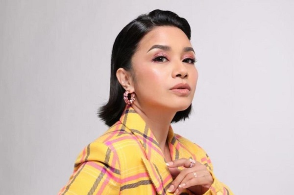 Ruth Sahanaya Eksplorasi City Pop di EP Merindu