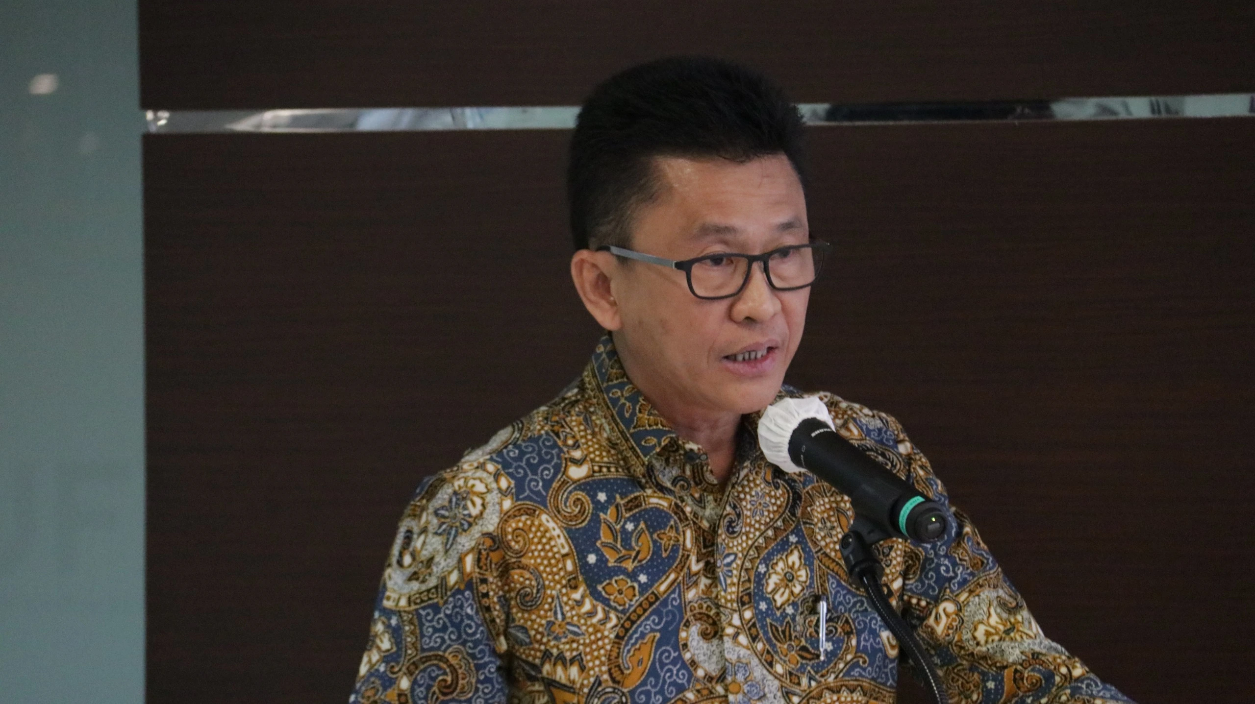 Lonjakan Transaksi Kripto dan Timah Menguji Daya Tarik Bursa Lokal