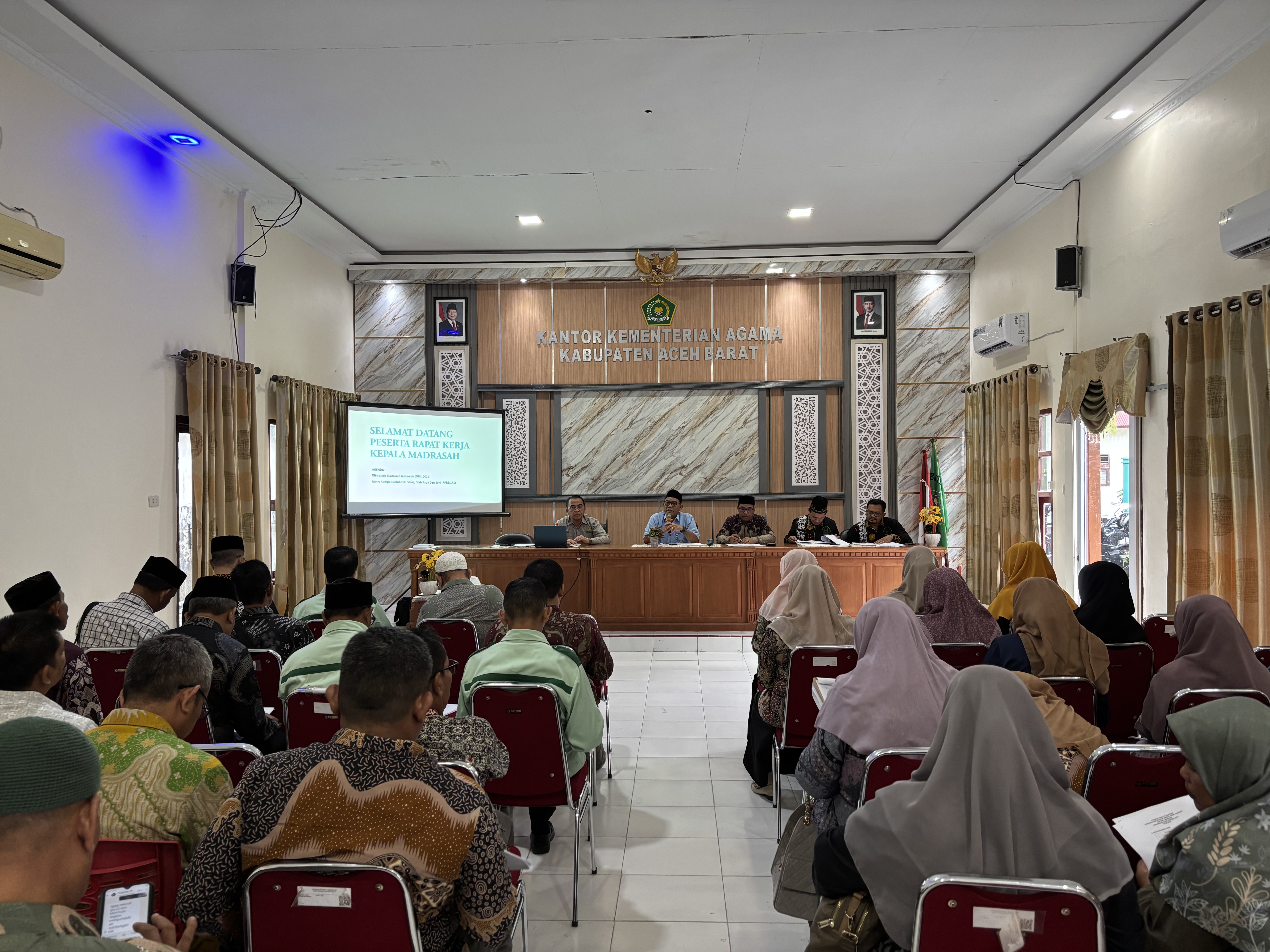 Persiapan Olimpiade Madrasah: Kemenag Asah Talenta Sains, Robotik, dan Olahraga