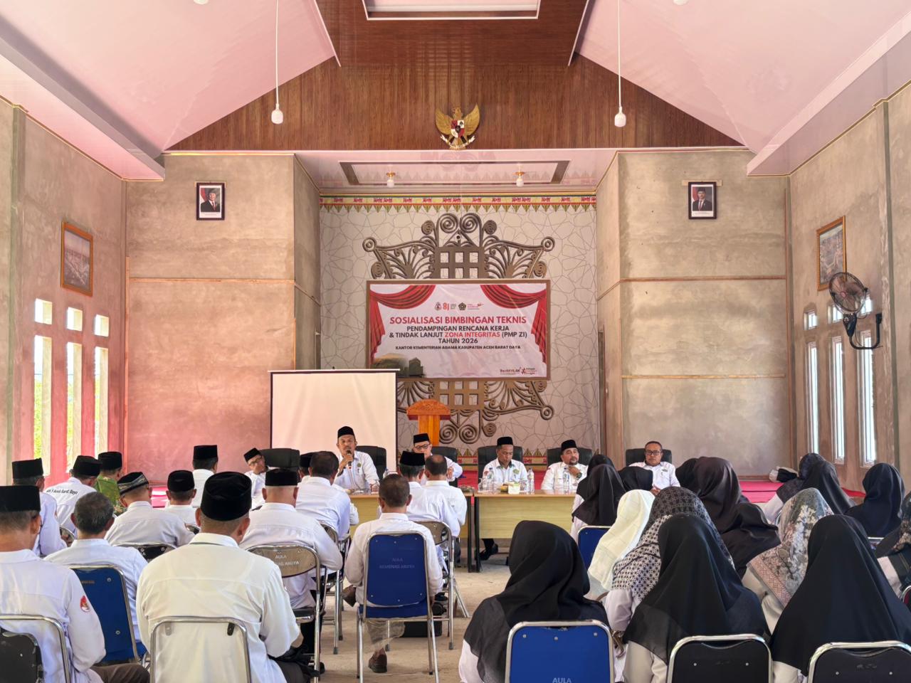 Persiapan Olimpiade Madrasah: Sains, Robotik, dan Karakter