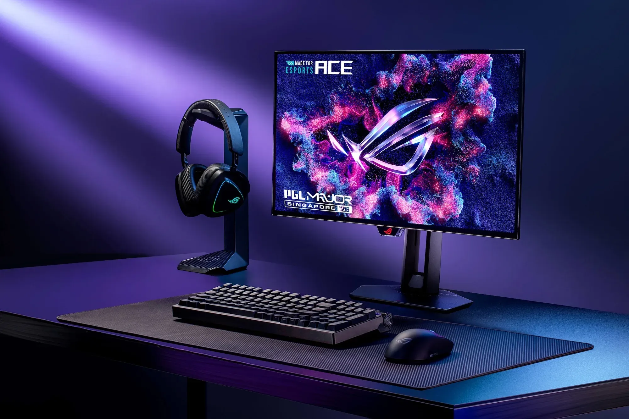 ASUS ROG Dorong Standar Baru Mouse dan Monitor Esports