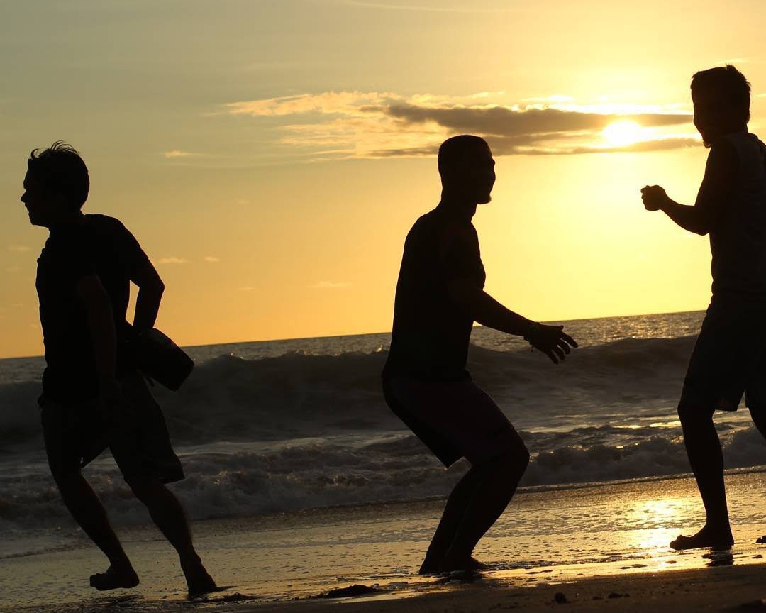 Pantai Tersembunyi yang Pas untuk Pengalaman Slow Travel