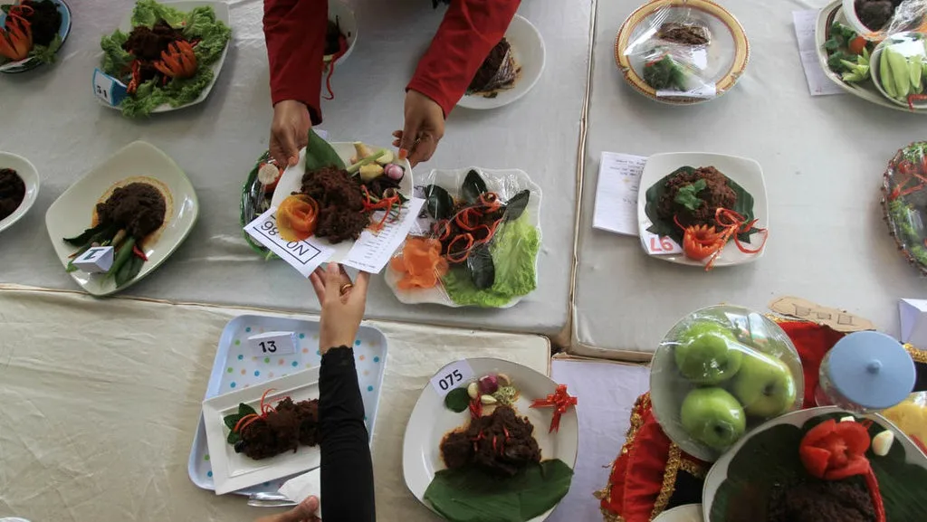 Rendang Mintuo Chef Defi Hendra: Saat Chinese Cuisine Merangkul Gulai Pucuk Ubi Riau
