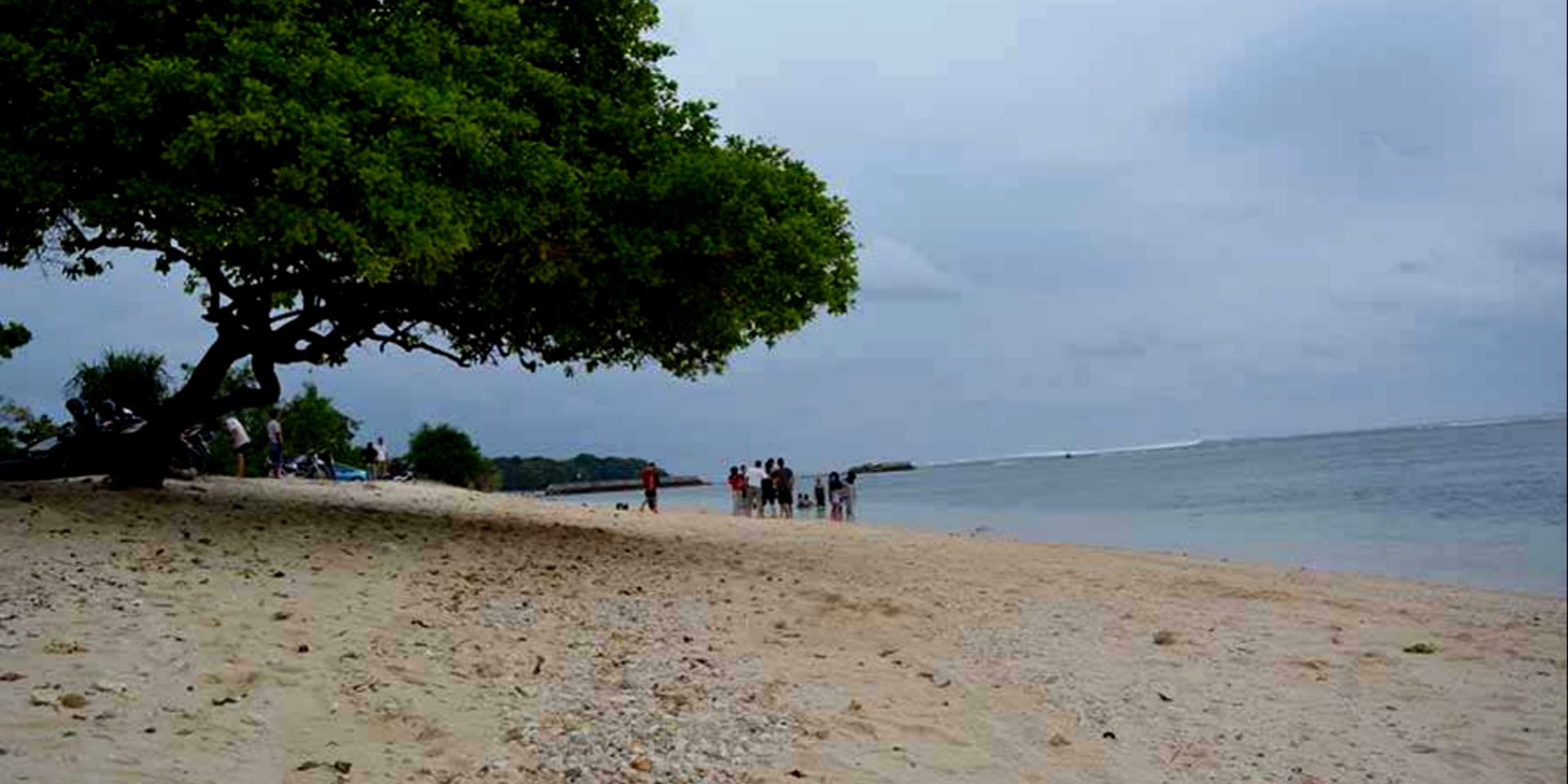 Pantai Tersembunyi yang Pas untuk Pengalaman Slow Travel