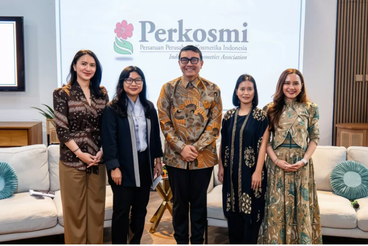 Pasar Kecantikan Tumbuh 13%: Gen Z Menggoyang Strategi Brand Lokal