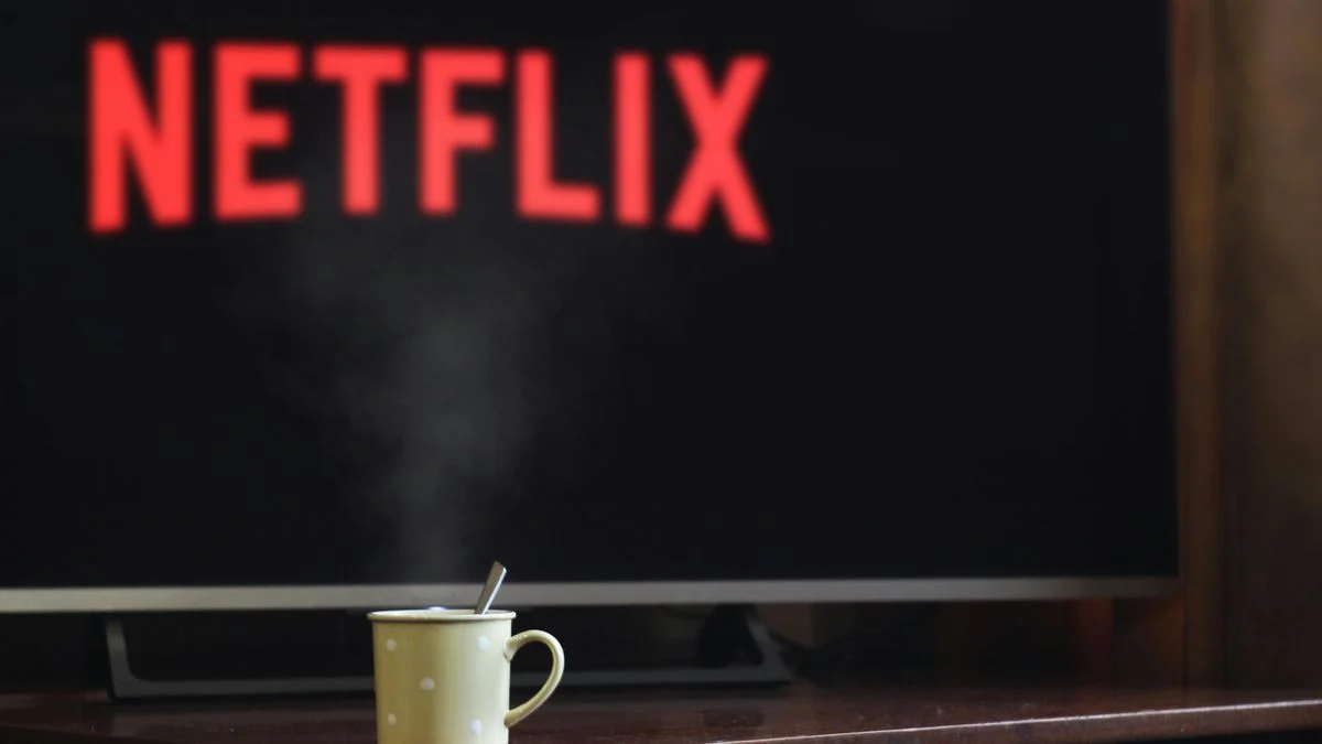 9 Serial dan Film Netflix September yang Wajib Masuk Watchlist Binge-Watching Anda
