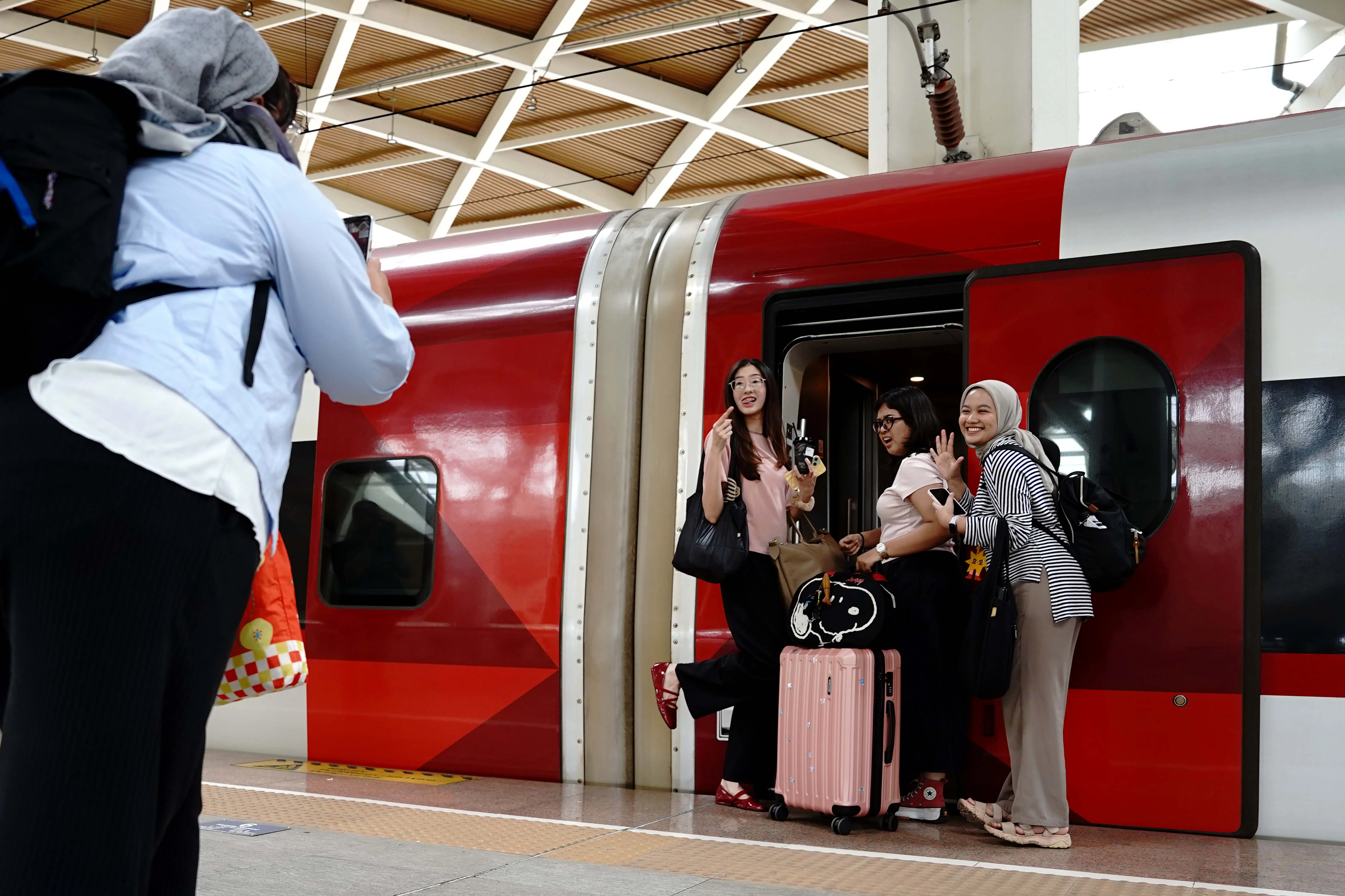 Diskon Tiket Kereta Cepat Whoosh Hingga 20 Persen di KAI Expo