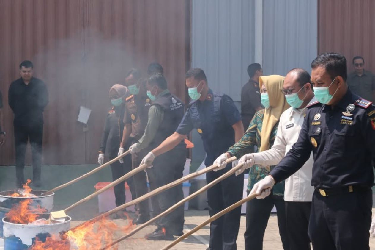 Operasi Bea Cukai Gempur Rokok Ilegal Lewat Sinergi Lintas Lembaga