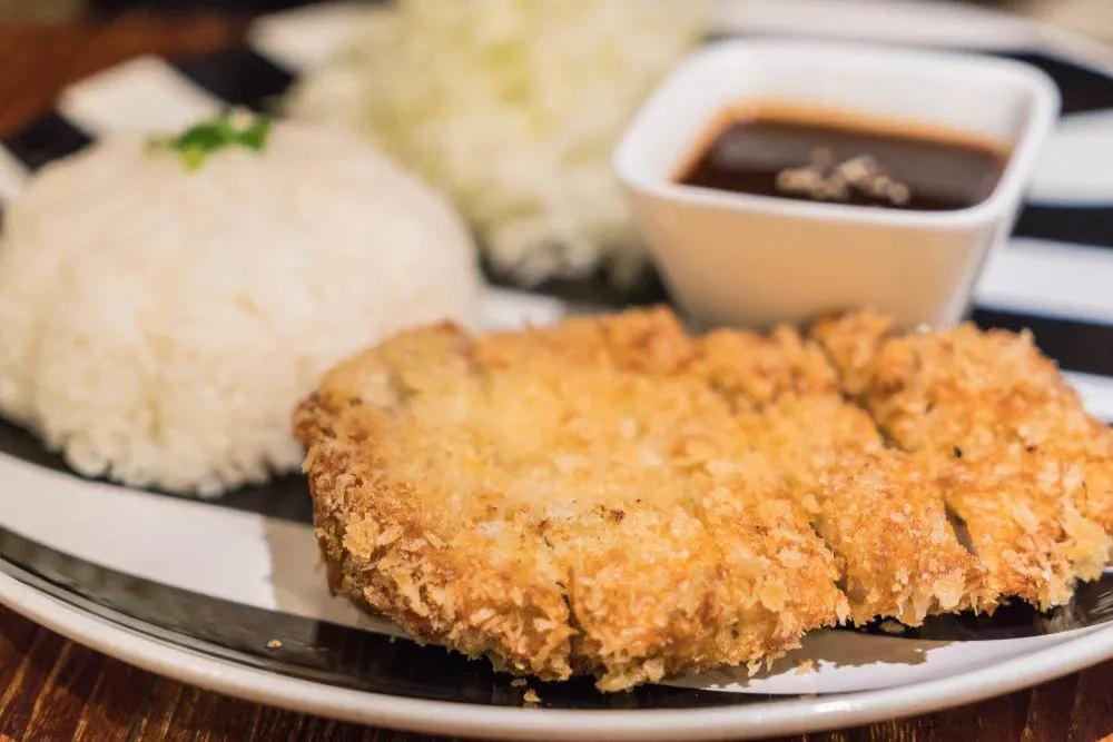 Empat Resep Ayam Mudah untuk Makan Rumahan Nagih