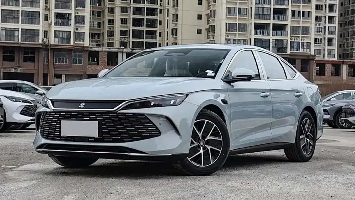 Regulator China Semprit BYD dan Geely: Spek Katalog Ternyata Melenceng